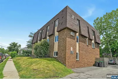 31 Home Place 1 #1, Bergenfield, NJ 07621 - Photo 31