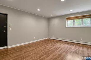 31 Home Pl 1, Bergenfield, NJ 07621 - Photo 7