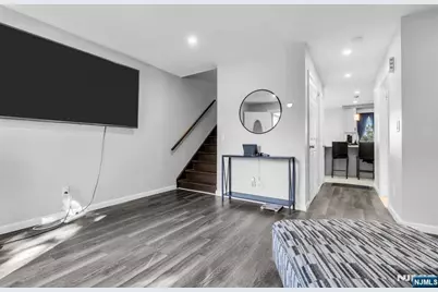 88 N 2nd Street, Paterson, NJ 07522 - Photo 3