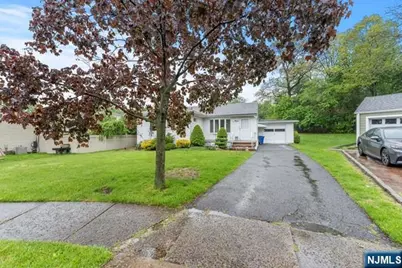 46 Daka Court, Bloomfield, NJ 07003 - Photo 3