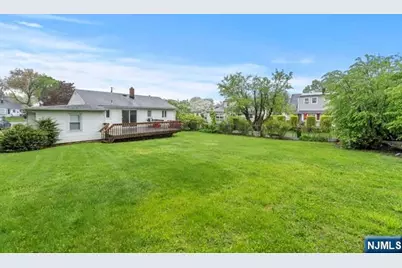 46 Daka Court, Bloomfield, NJ 07003 - Photo 19