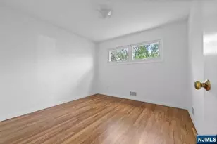 46 Daka Ct, Bloomfield, NJ 07003 - Photo 11