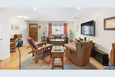 228 Lafayette Avenue, Cliffside Park, NJ 07010 - Photo 7