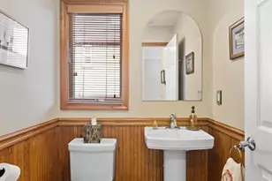 228 Lafayette Ave, Cliffside Park, NJ 07010 - Photo 11