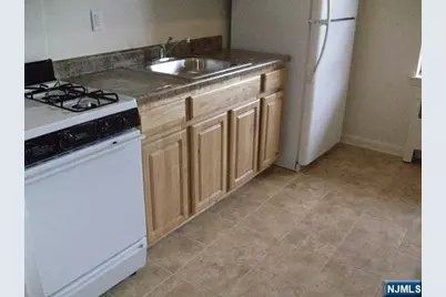 479 Broad C-6 #C-6, Palisades Park, NJ 07650 - Photo 3