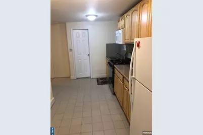 254 Farnham Avenue, Lodi, NJ 07644 - Photo 3