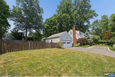 38 Schraalenburgh Road, Haworth, NJ 07641 - Photo 29