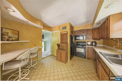 344 Union Avenue, Bloomingdale, NJ 07403 - Photo 7