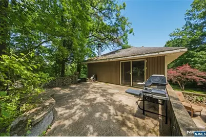 344 Union Avenue, Bloomingdale, NJ 07403 - Photo 27