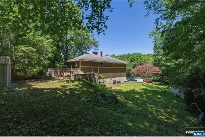 344 Union Avenue, Bloomingdale, NJ 07403 - Photo 31
