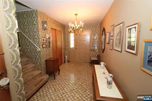 10 Bayberry Dr, Montvale, NJ 07645 - Photo 3