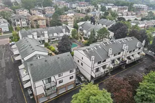 1447 John St, Fort Lee, NJ 07024 - Photo 23