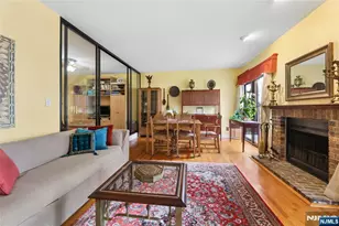 1447 John St, Fort Lee, NJ 07024 - Photo 7