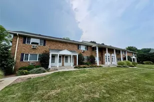 115 N Franklin Turnpike 4, Ramsey, NJ 07446 - Photo 1