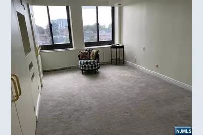 300 Winston Drive 302 #302, Cliffside Park, NJ 07010 - Photo 7