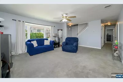1 Veprek Lane, Hackensack, NJ 07606 - Photo 5