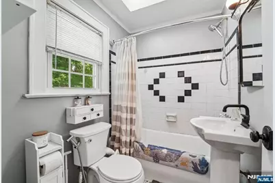 75 Rollinson Street, West Orange Township, NJ 07052 - Photo 19