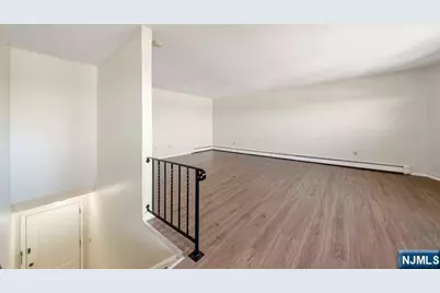 1023 Morningside Lane 2nd Fl #2nd FL, Fort Lee, NJ 07024 - Photo 13