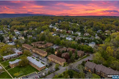 103 Bellgrove 2B #2B, Mahwah, NJ 07430 - Photo 1