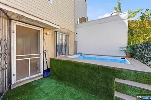 56 Vincent St, Newark, NJ 07105 - Photo 15