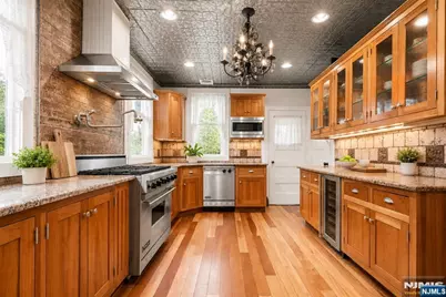 384 Anderson Street, Hackensack, NJ 07601 - Photo 13