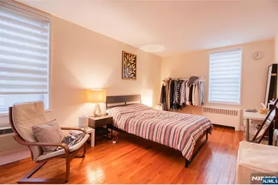 2160 Center Avenue 4S #4S, Fort Lee, NJ 07024 - Photo 7