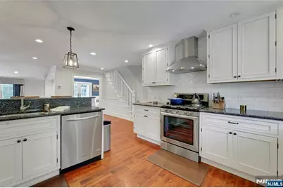 890 Norgate Drive, Ridgewood, NJ 07450 - Photo 11