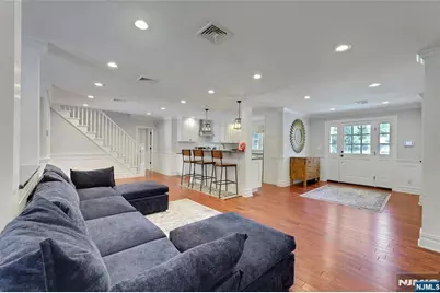 890 Norgate Drive, Ridgewood, NJ 07450 - Photo 5