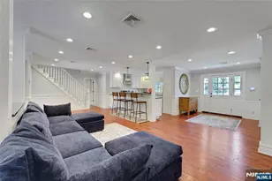 890 Norgate Dr, Ridgewood, NJ 07450 - Photo 5