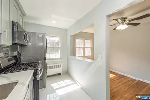 32 Wedgewood Dr 48, Verona, NJ 07044 - Photo 7
