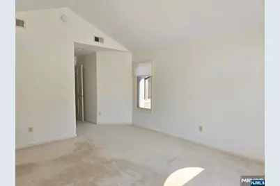 87 Lakeview Drive, Old Tappan, NJ 07675 - Photo 17
