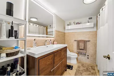 1077 River Road 903 #903, Edgewater, NJ 07020 - Photo 25