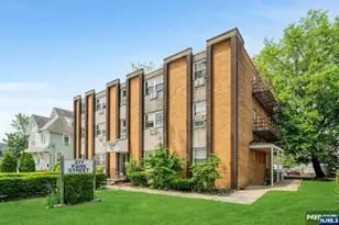 377 Park Street C, Hackensack, NJ 07601 - Photo 3
