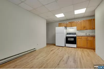 377 Park Street C #C, Hackensack, NJ 07601 - Photo 7
