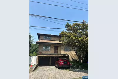 1385 15th 2 #2, Fort Lee, NJ 07024 - Photo 1