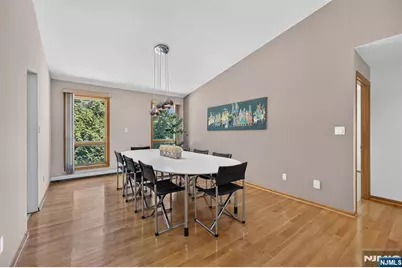 18-05 Saddle River Road, Fair Lawn, NJ 07410 - Photo 5