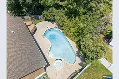 18-05 Saddle River Road, Fair Lawn, NJ 07410 - Photo 35
