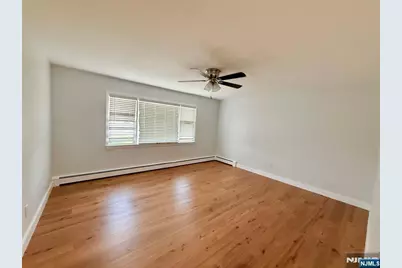 38 Cottage Place, Garfield, NJ 07026 - Photo 13