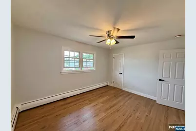 38 Cottage Place, Garfield, NJ 07026 - Photo 27