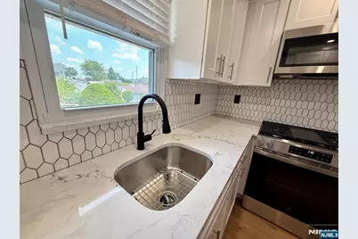 38 Cottage Place, Garfield, NJ 07026 - Photo 3