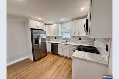 38 Cottage Place, Garfield, NJ 07026 - Photo 7