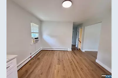38 Cottage Place, Garfield, NJ 07026 - Photo 11