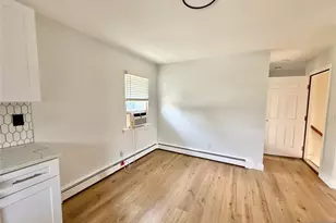 38 Cottage Pl, Garfield, NJ 07026 - Photo 7