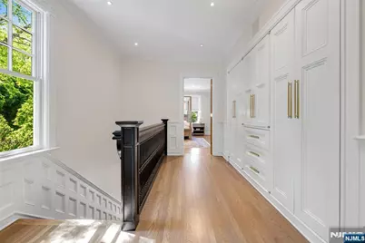 640 Ridgewood Avenue, Ridgewood, NJ 07450 - Photo 21