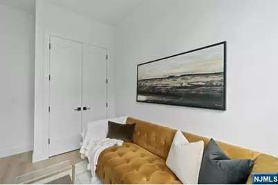 491 Broadway 202 #202, Bayonne, NJ 07002 - Photo 3