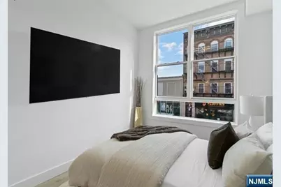491 Broadway 202 #202, Bayonne, NJ 07002 - Photo 11