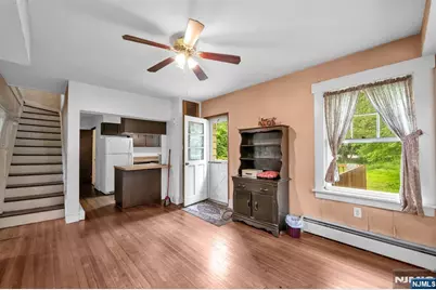 163 W Midland Avenue, Paramus, NJ 07652 - Photo 19