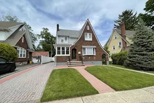 257 Cherry Ln, Teaneck Township, NJ 07666 - Photo 1