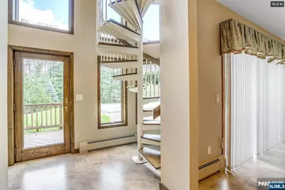 88 Van Blarcom Lane, Wyckoff Township, NJ 07481 - Photo 15
