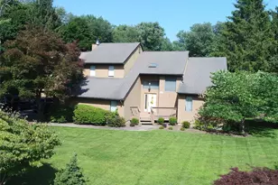 88 Van Blarcom Ln, Wyckoff Township, NJ 07481 - Photo 1